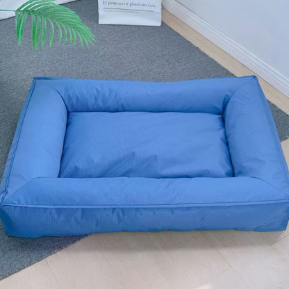 DreamNest – Waterproof Oxford Dog Bed